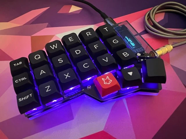 Corne V2 Split Mechanikus Billentyűzet - Készre szerelt