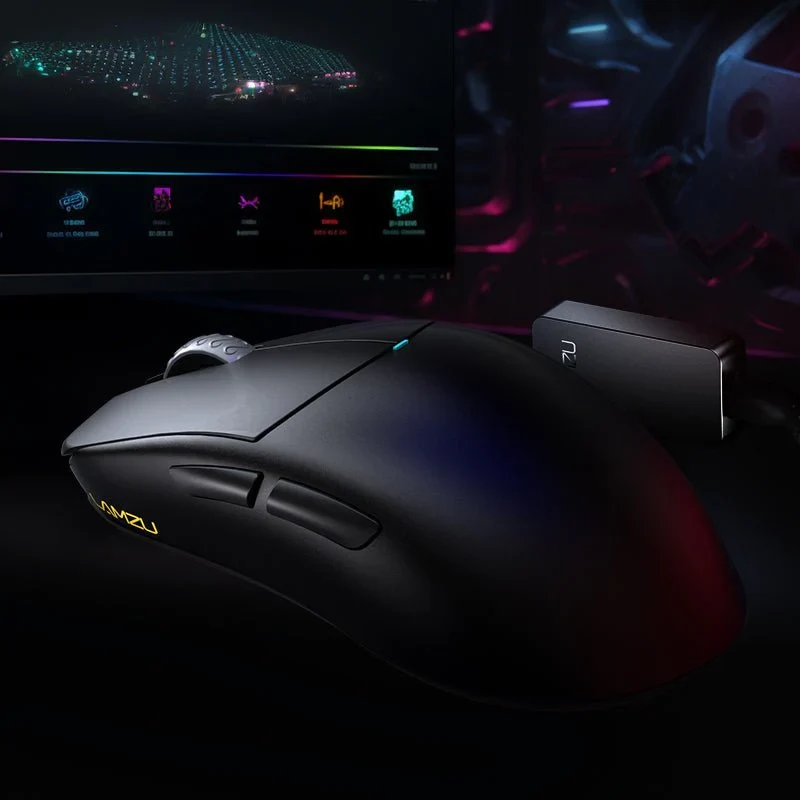 LAMZU Atlantis mini 4K optikai USB / vezeték nélküli gaming egér