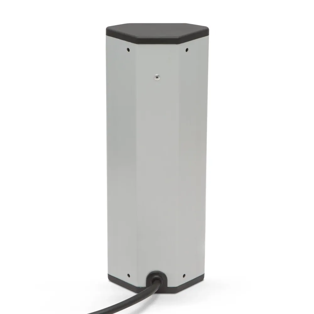 Sarokelosztó 4 x 250V, 16A / 2 x USB, 2,1A