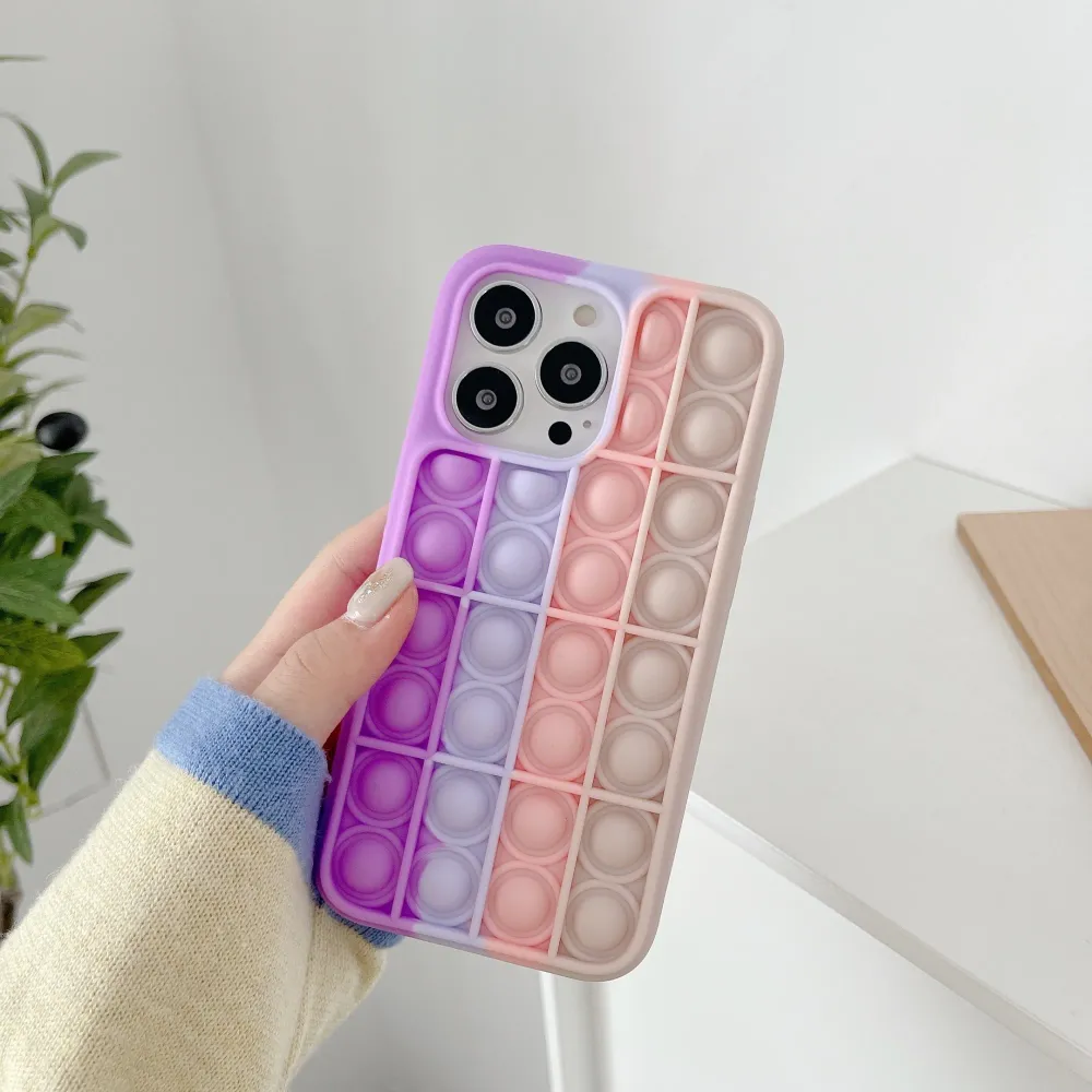 Vivimall Pop It védőtok, kompatibilis Apple iPhone 13 Pro Max, 2. modell, többszínű