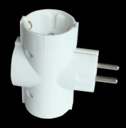 Tracon Elosztó T 3×French, max.16A, 250V Fehér TDUGOF