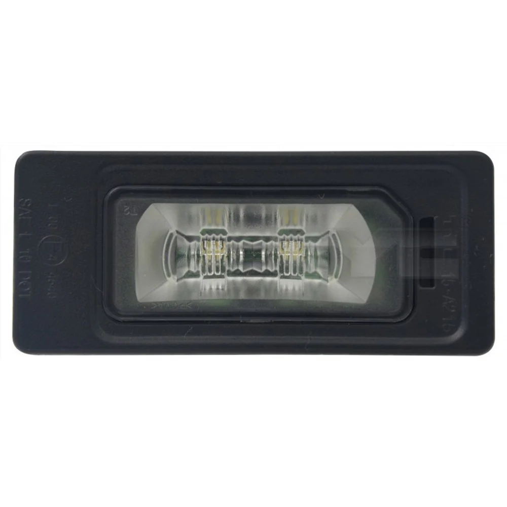 Audi Q5 LED rendszámtábla világítás 2008-2017
