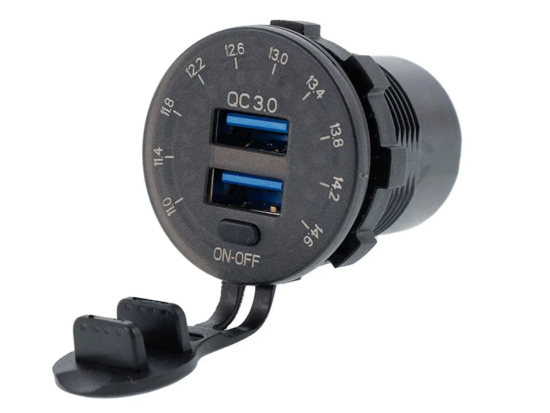 Beépített töltő USB QC3.0 + USB 6A kapcsolóval