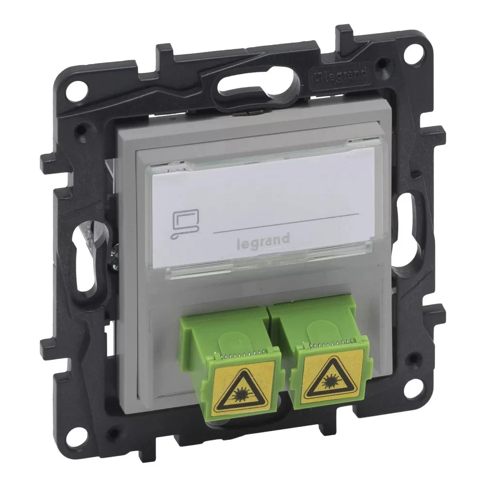 LEGRAND Niloé Step alumínium SC/APC optikai aljzat 863371