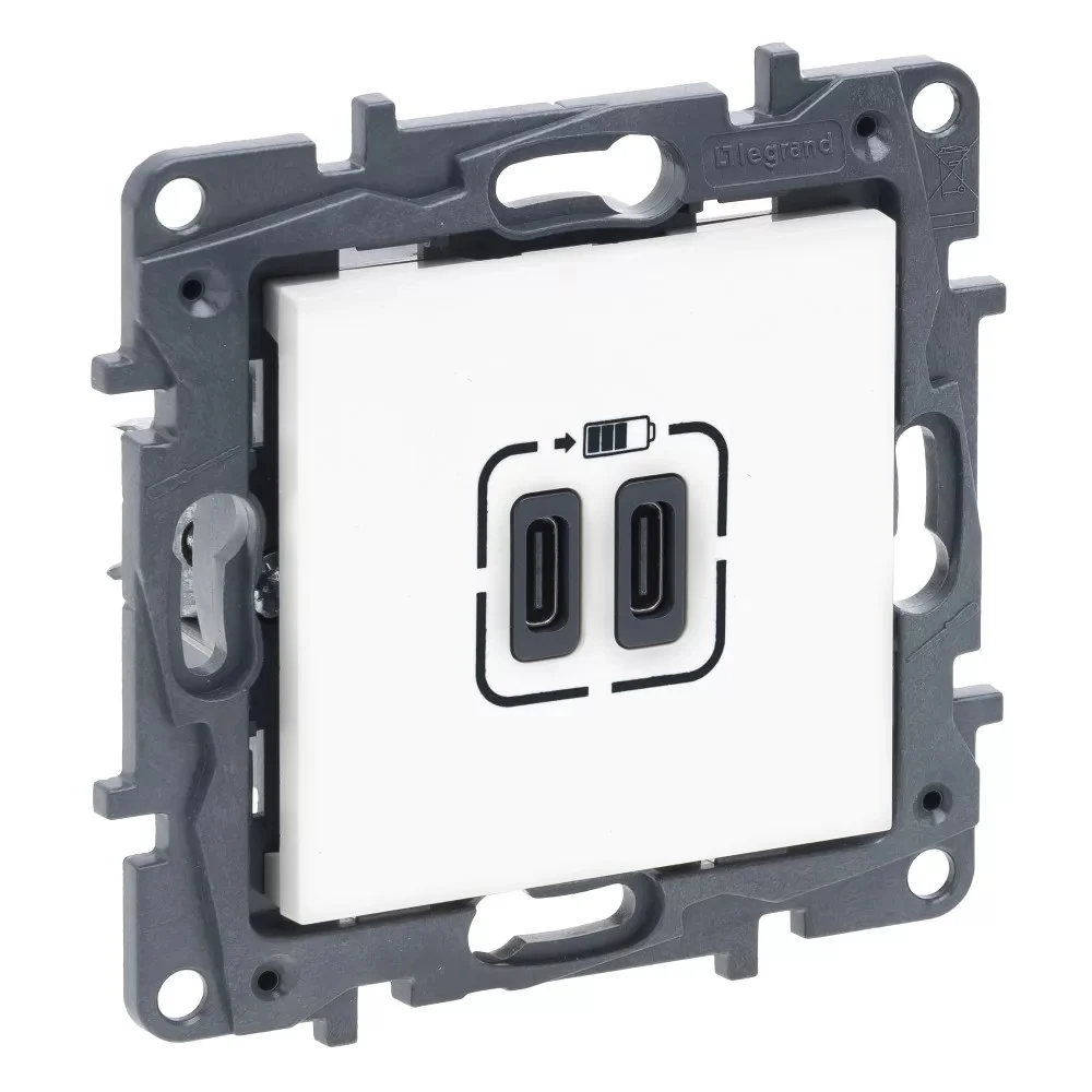 LEGRAND Niloé Step fehér 2xUSB-C töltőaljzat 5V 3A 15W 863139