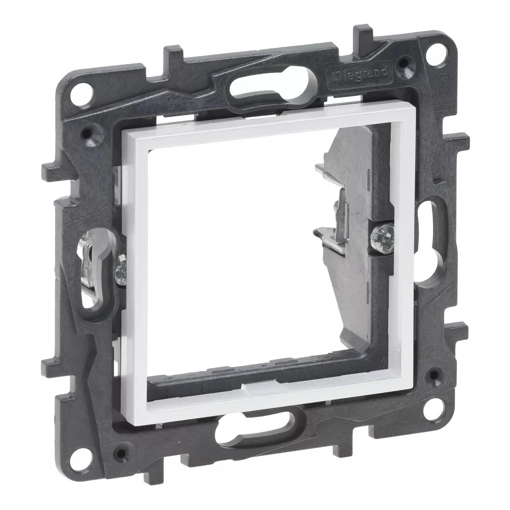 LEGRAND Niloé Step fehér adapter Program Mosaic-hoz 863189