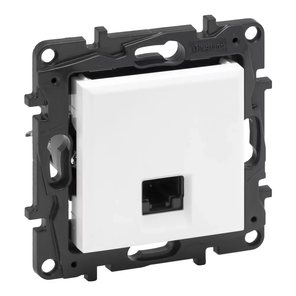 LEGRAND Niloé Step fehér RJ45 Cat.6 UTP aljzat 863163