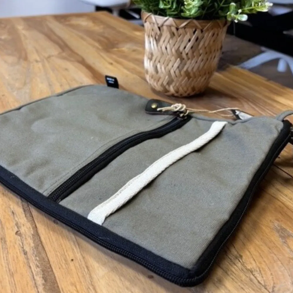 Tablet tok vászon olíva gyors hozzáférés oldalzsebbel
